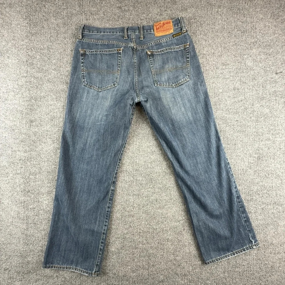 Lucky Brand Dungarees Jeans Mens 34x29 Blue Medium Wash Straight Denim Pants